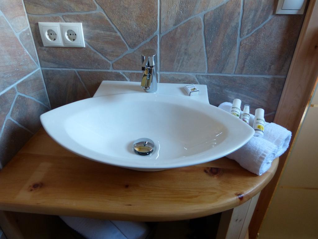 Holzberghof Apartment Umhausen Cameră foto